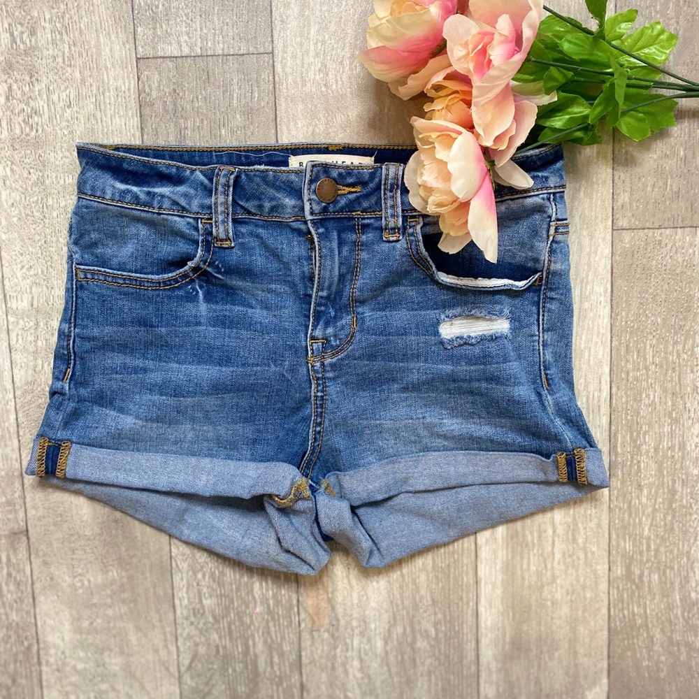bullhead jean shorts